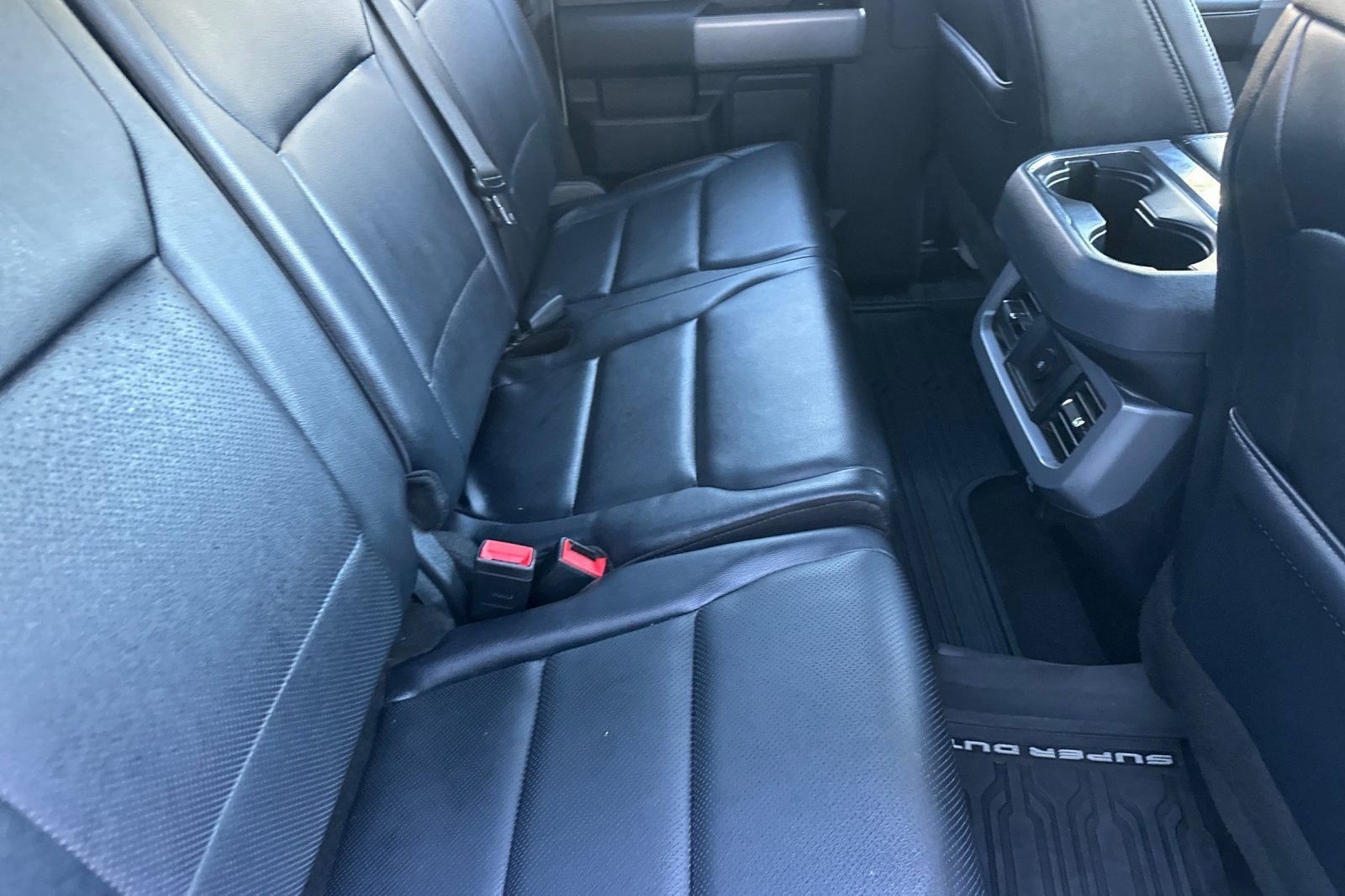 Used 2024 Ford F250 Lariat w/ Sport Appearance Package image 18