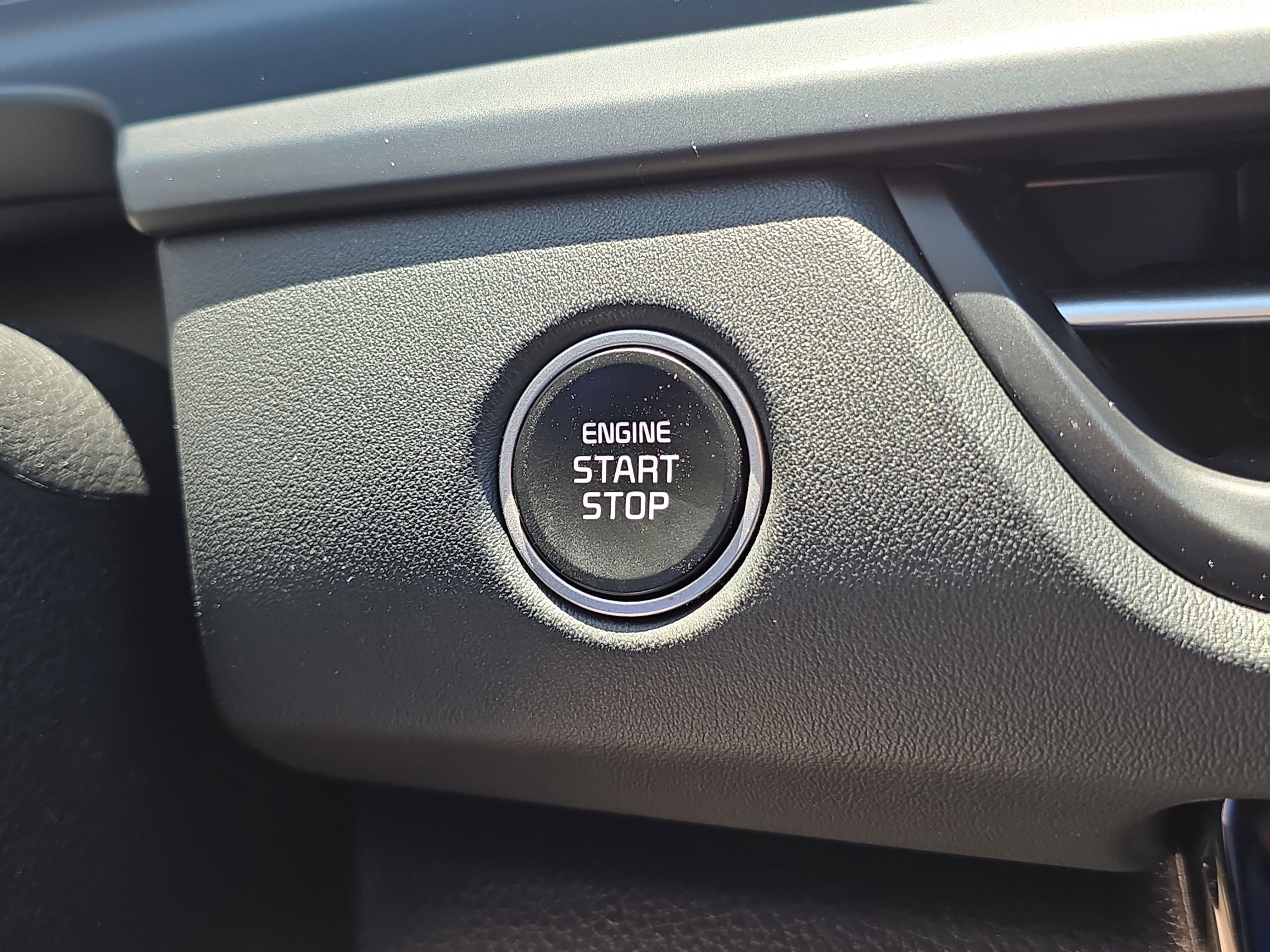 Certified 2024 Kia Seltos EX image 26