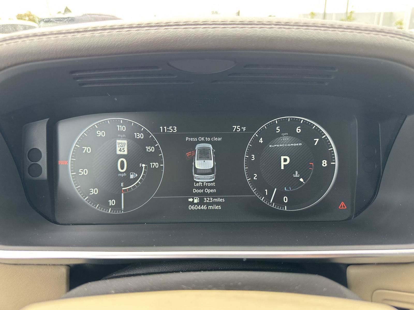 Used 2017 Land Rover Range Rover Supercharged AWD/4WD image 29