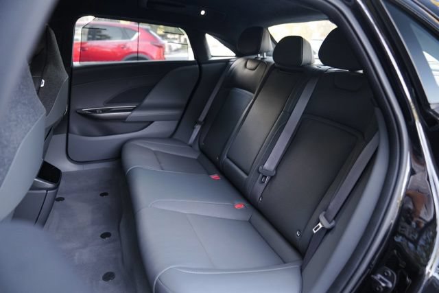Used 2024 Lucid Air Touring AWD/4WD image 45