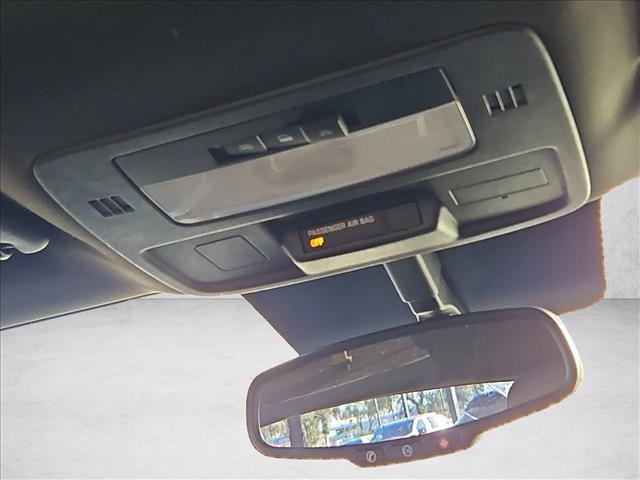 Used 2011 Chevrolet Camaro LS RWD image 19