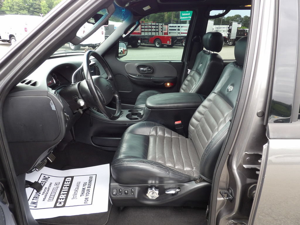 Used 2002 Ford F150 Harley-Davidson RWD image 17