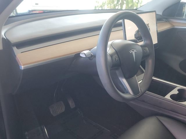 Used 2023 Tesla Model Y Long Range image 8