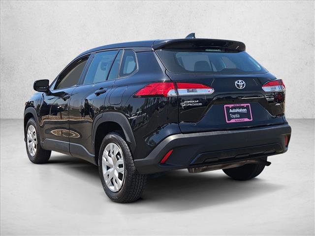 Used 2024 Toyota Corolla Cross L AWD/4WD image 8