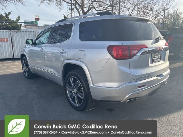 Used 2017 GMC Acadia Denali w/ Technology Package image 4