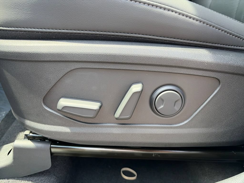 New 2026 Kia Sorento S w/ S Panoramic Sunroof Package AWD/4WD image 16