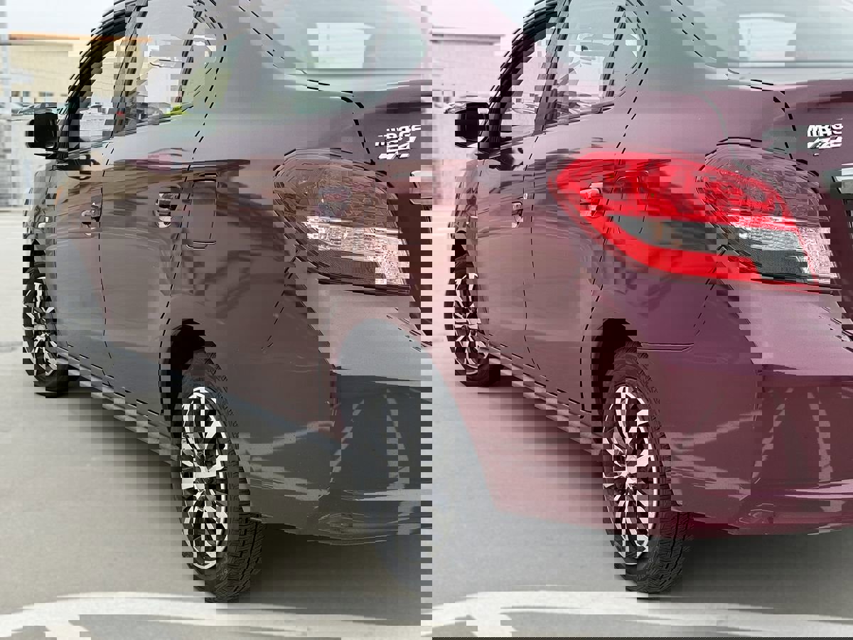 Used 2020 Mitsubishi Mirage G4 ES image 12