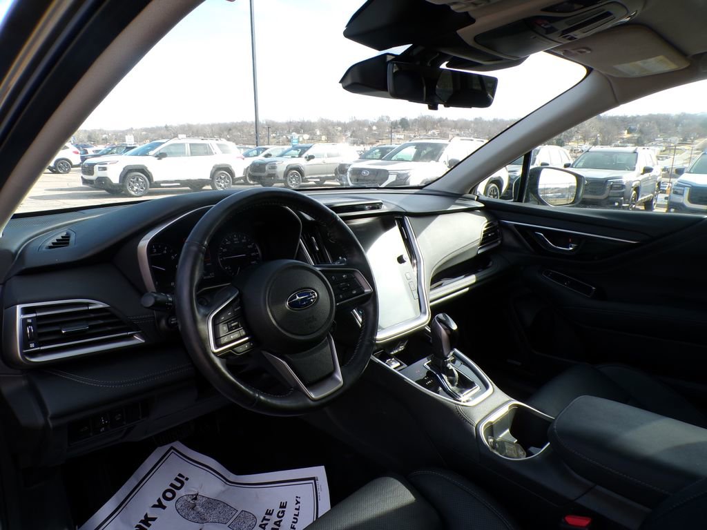 Used 2023 Subaru Outback Touring AWD/4WD image 15