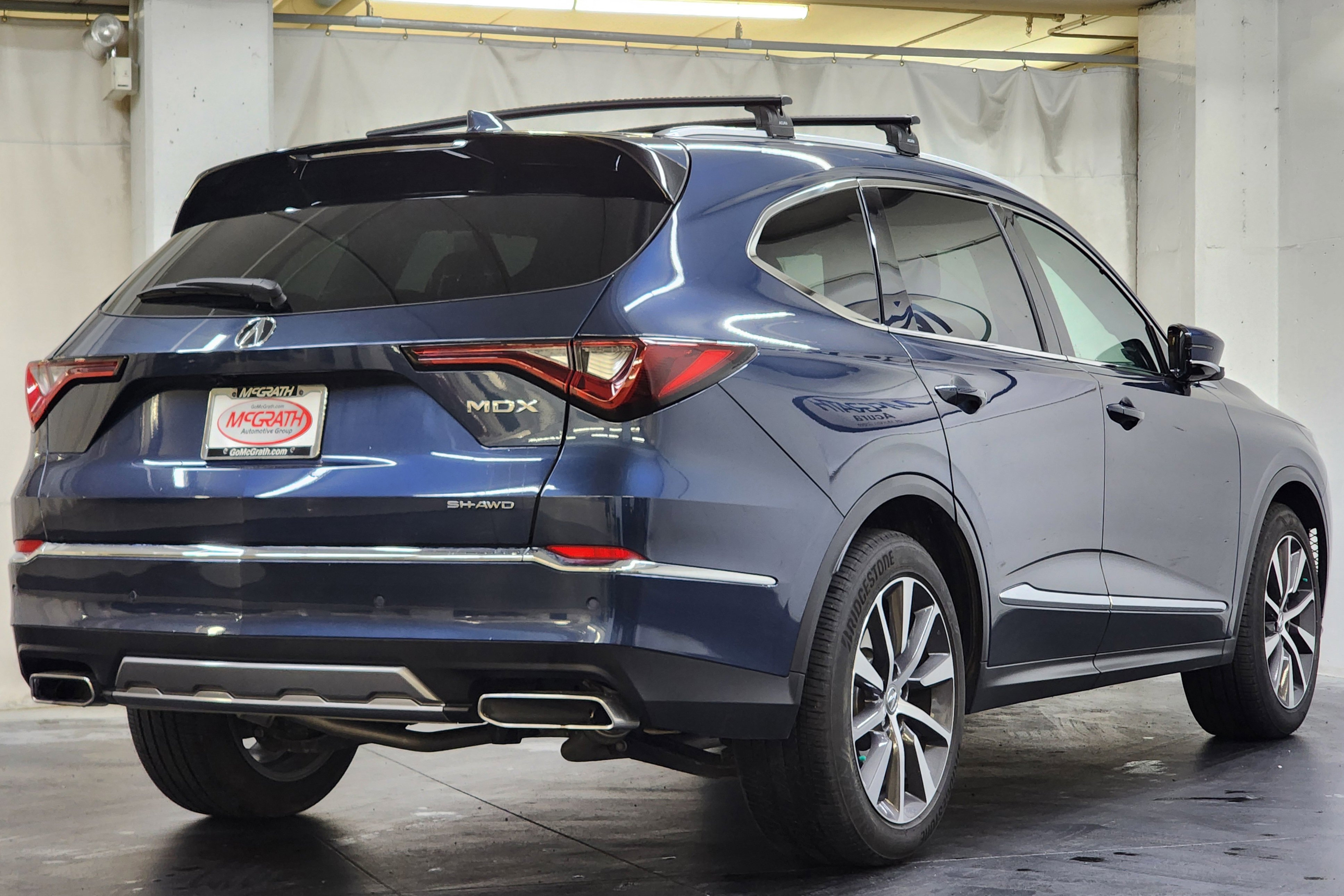 Certified 2025 Acura MDX SH-AWD w/ Technology Package image 5
