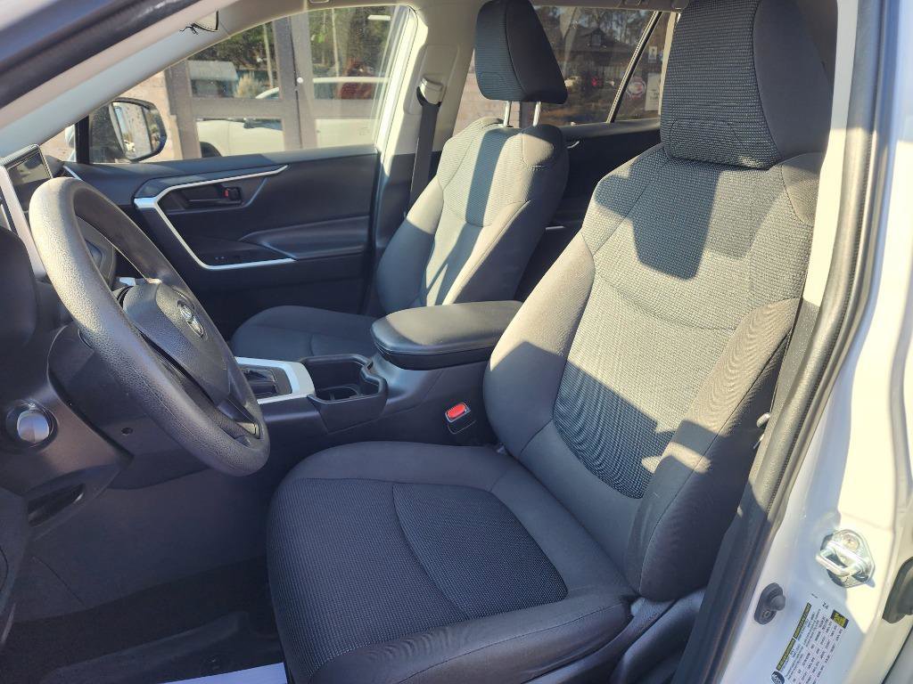 Used 2024 Toyota RAV4 LE image 14