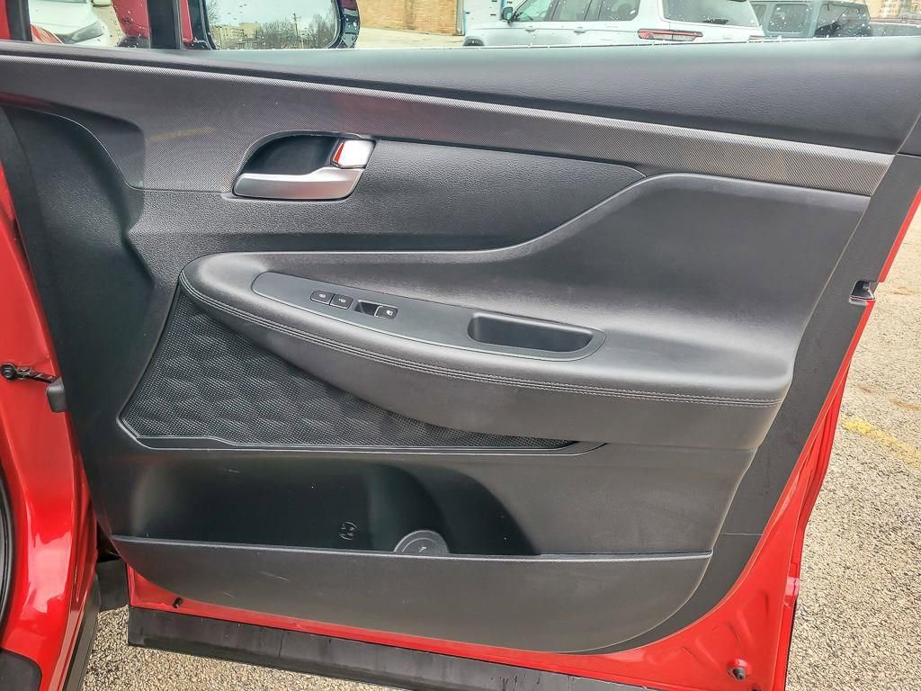 Used 2022 Hyundai Santa Fe SEL w/ Cargo Package image 23