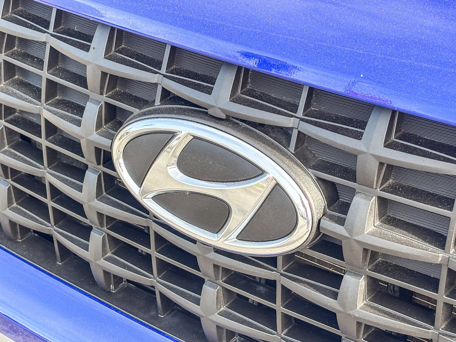 Used 2024 Hyundai Venue SE FWD image 11