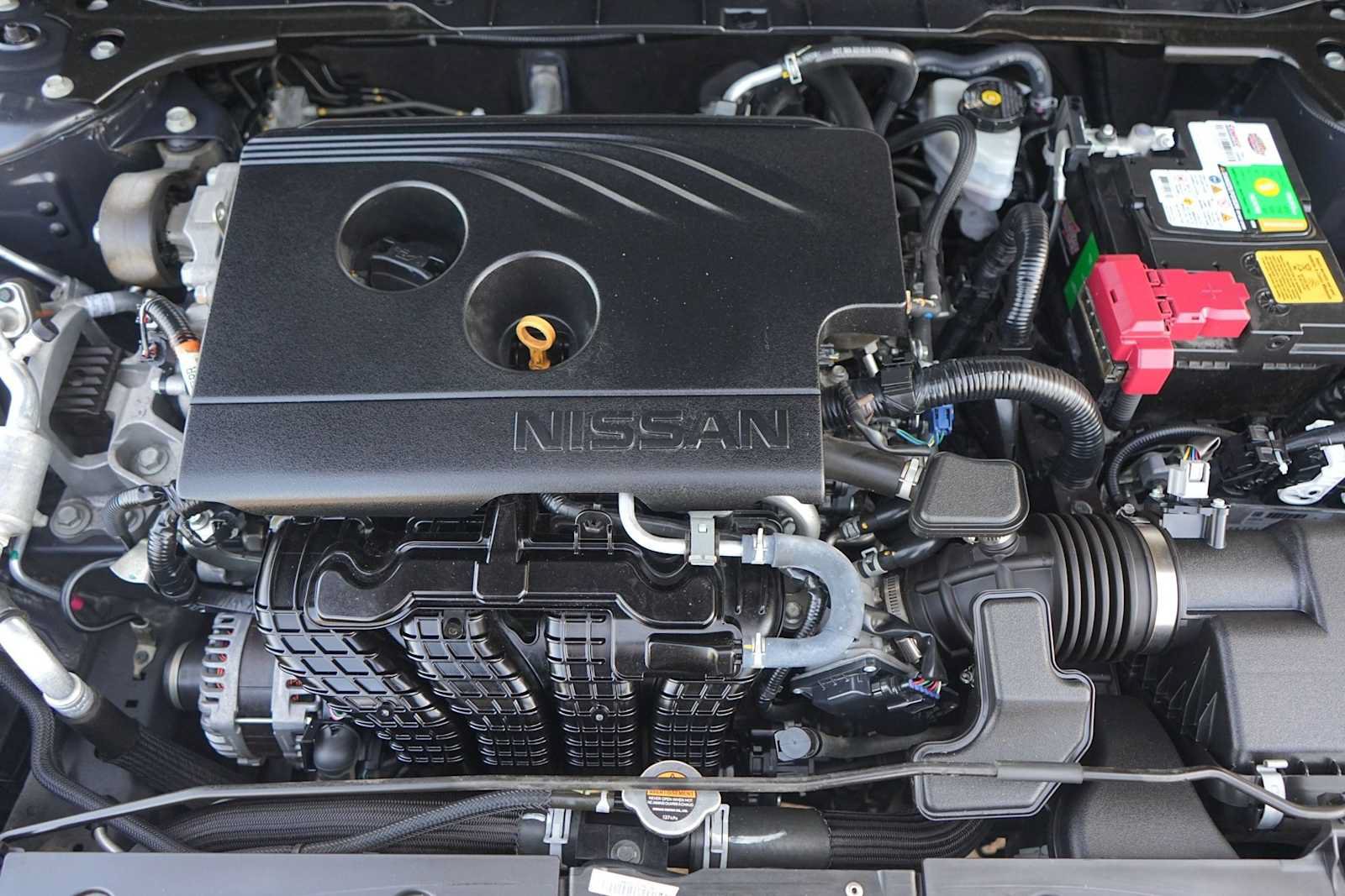 Used 2019 Nissan Altima 2.5 SR w/ SR Premium Package FWD image 9
