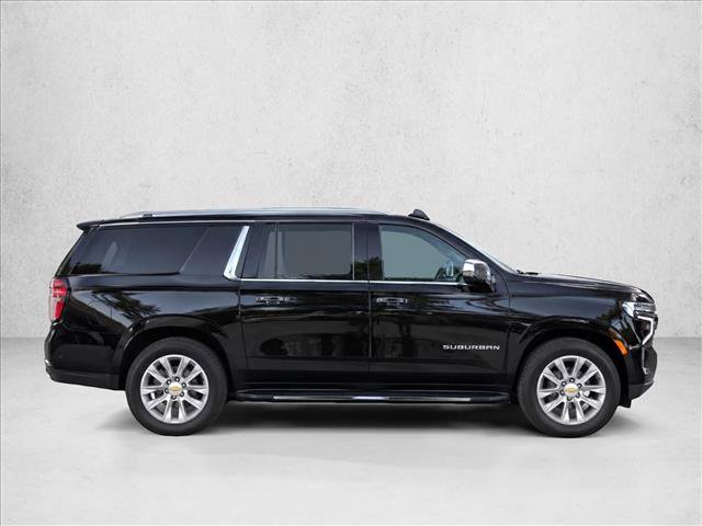 Used 2023 Chevrolet Suburban Premier RWD image 8