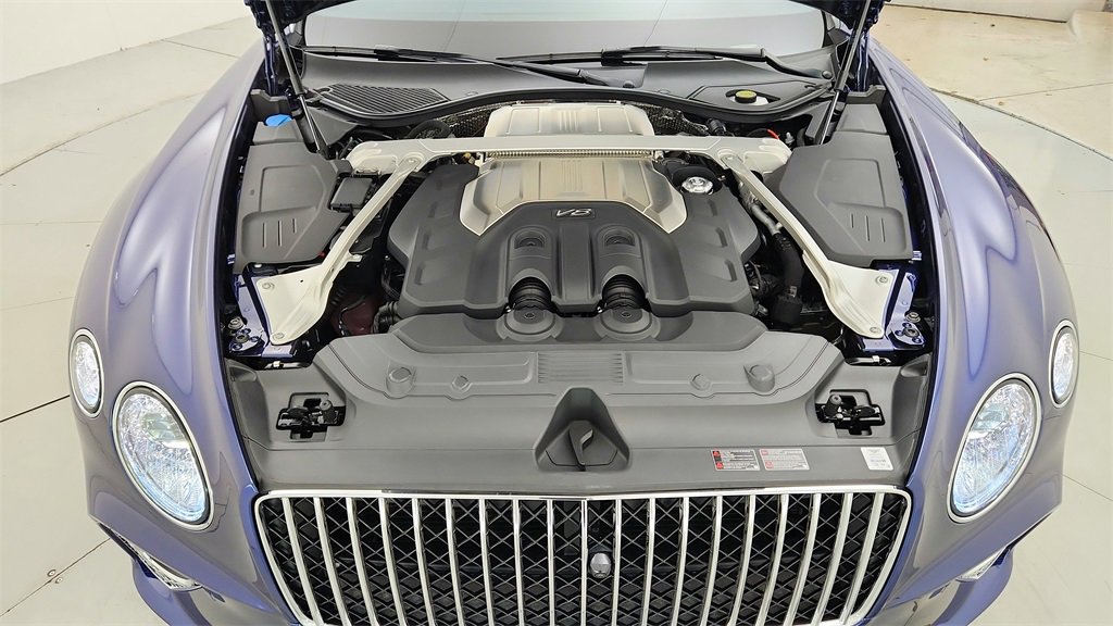 New 2024 Bentley Continental GT Azure image 22