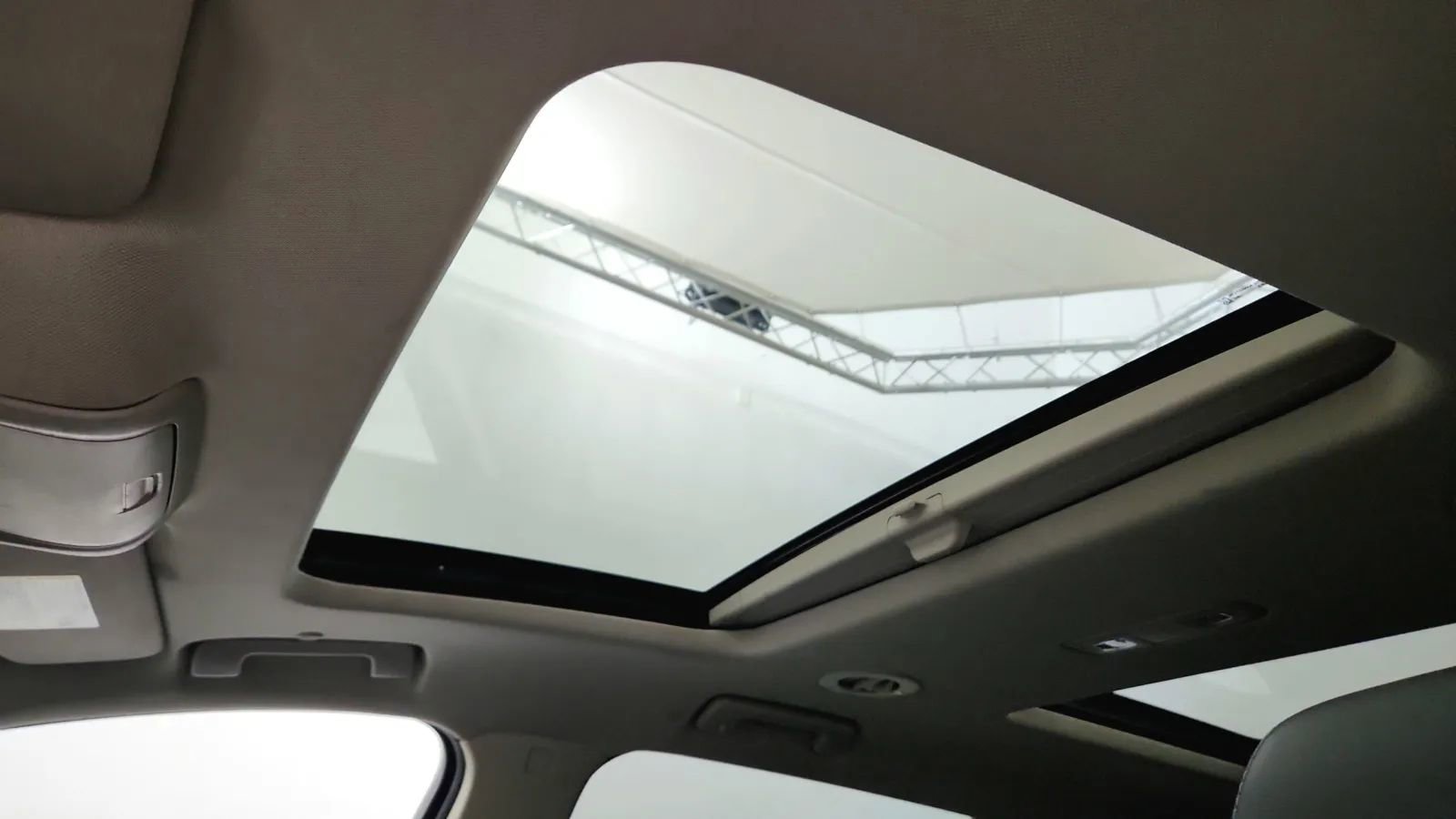 Used 2019 Buick Enclave Essence image 32