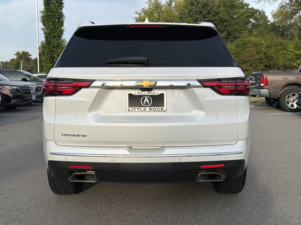 Used 2022 Chevrolet Traverse High Country FWD image 4