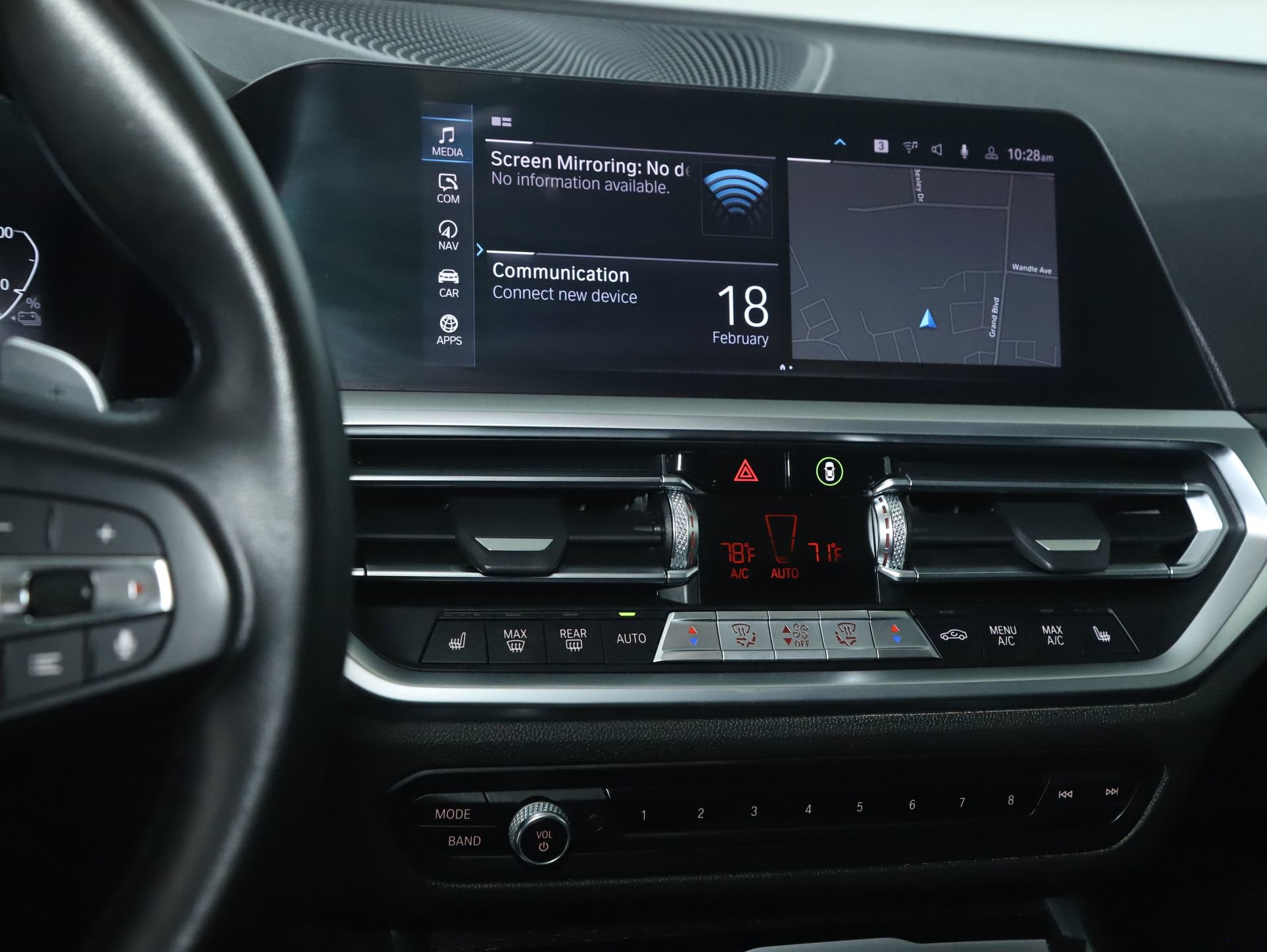 Used 2021 BMW 330e xDrive w/ Premium Package image 28