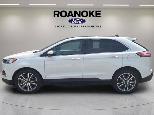 Certified 2024 Ford Edge Titanium w/ Equipment Group 301A AWD/4WD image 8
