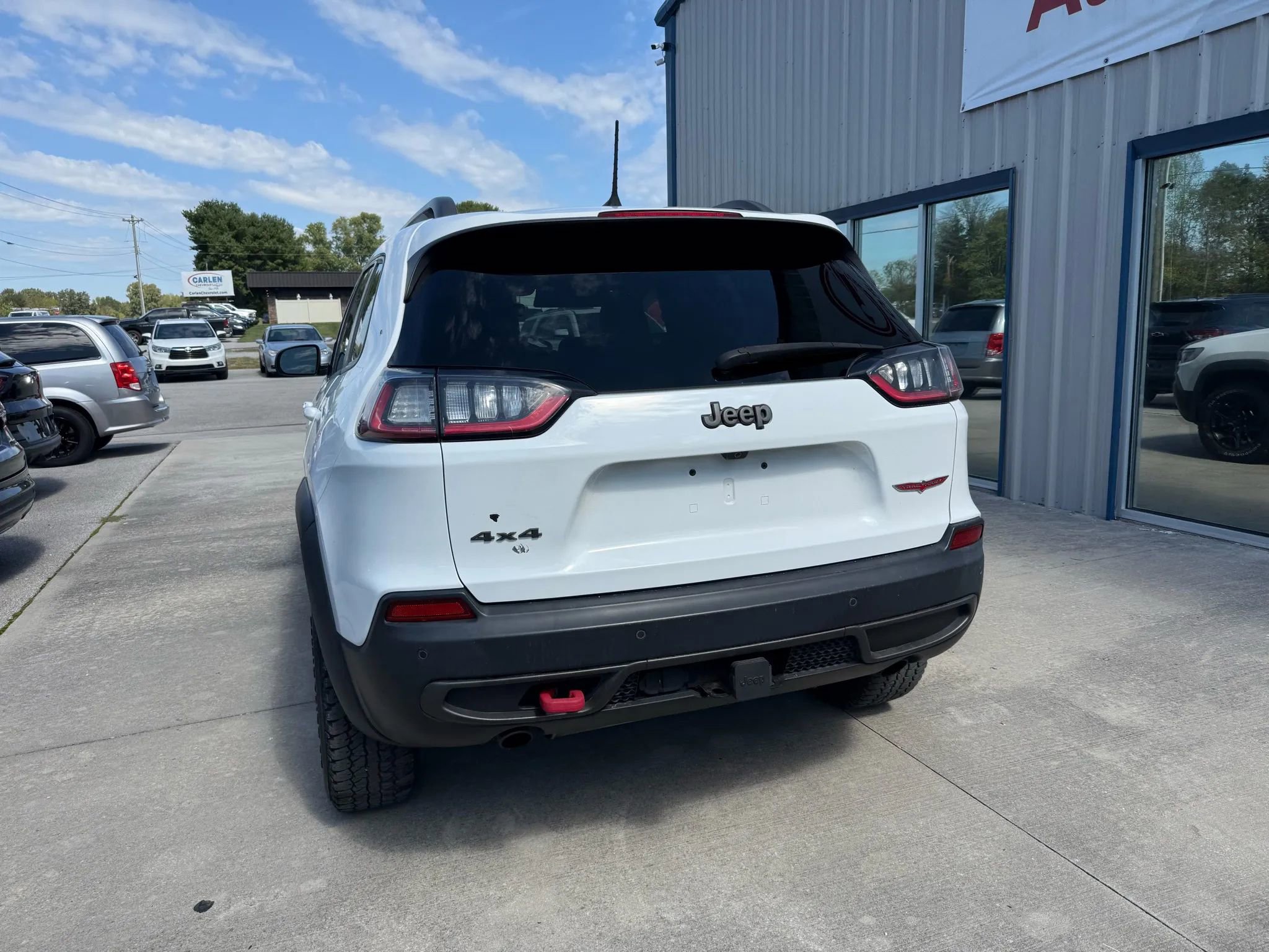 Used 2019 Jeep Cherokee Trailhawk w/ Comfort/Convenience Group image 41