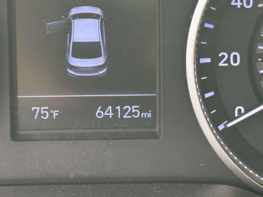 Used 2020 Hyundai Elantra SEL FWD image 22