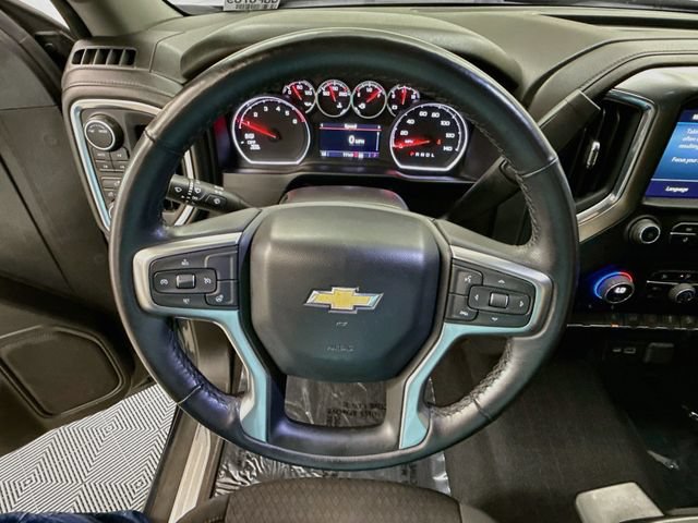 Used 2022 Chevrolet Silverado 1500 LT AWD/4WD image 12