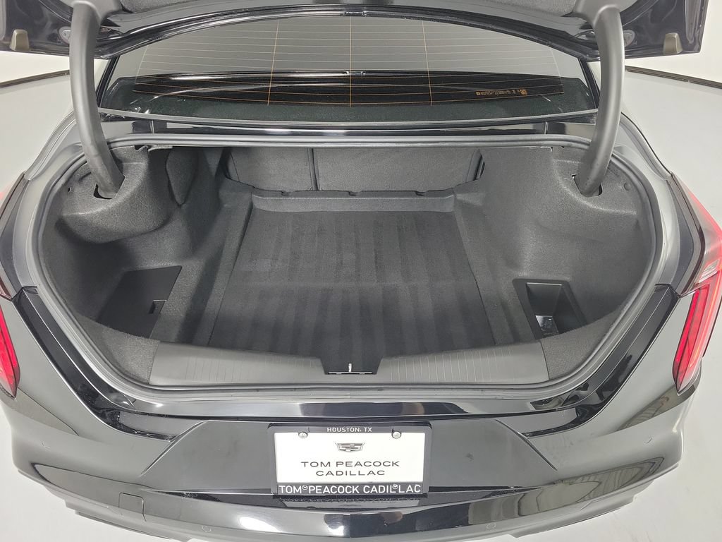 Used 2023 Cadillac CT4 Luxury w/ Sun And Sound Package RWD image 7