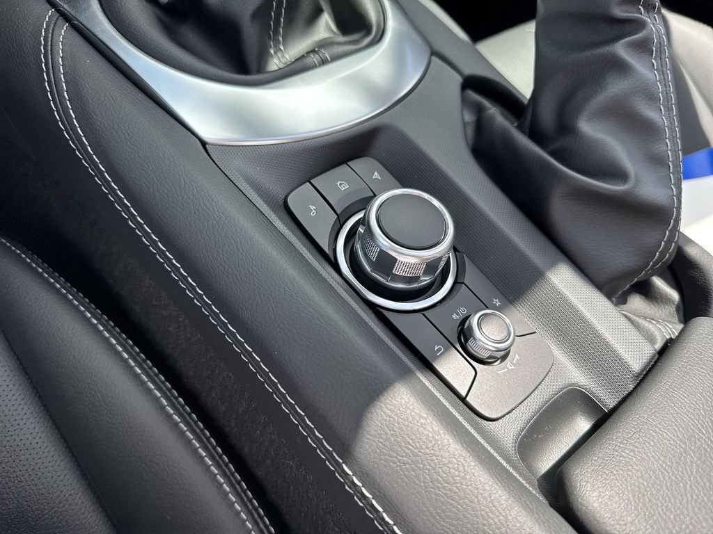 New 2026 MAZDA MX-5 Miata RF Grand Touring RWD image 51