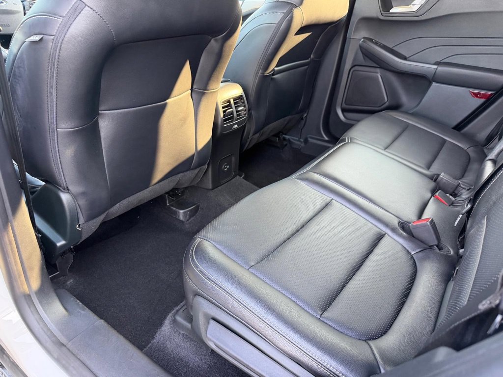 Used 2022 Ford Escape Titanium AWD/4WD image 20