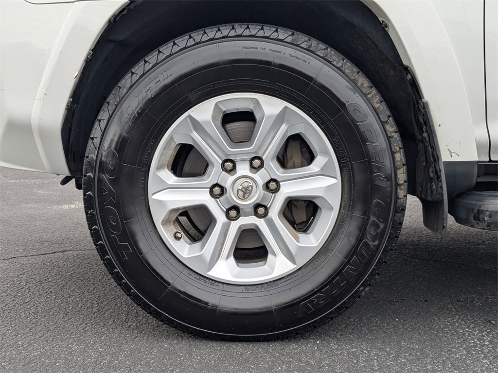 Used 2017 Toyota 4Runner SR5 image 21