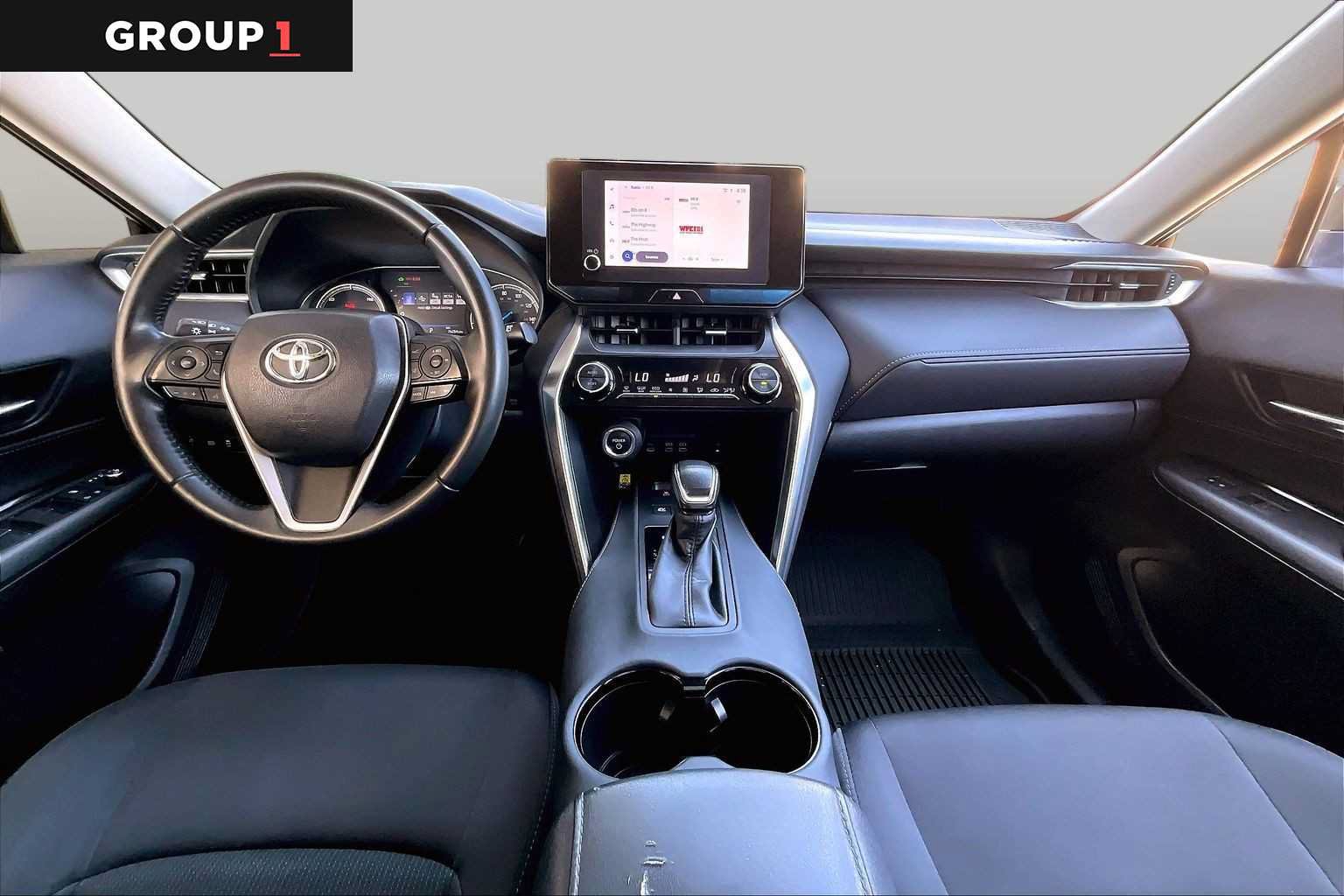 Used 2023 Toyota Venza LE AWD/4WD image 15