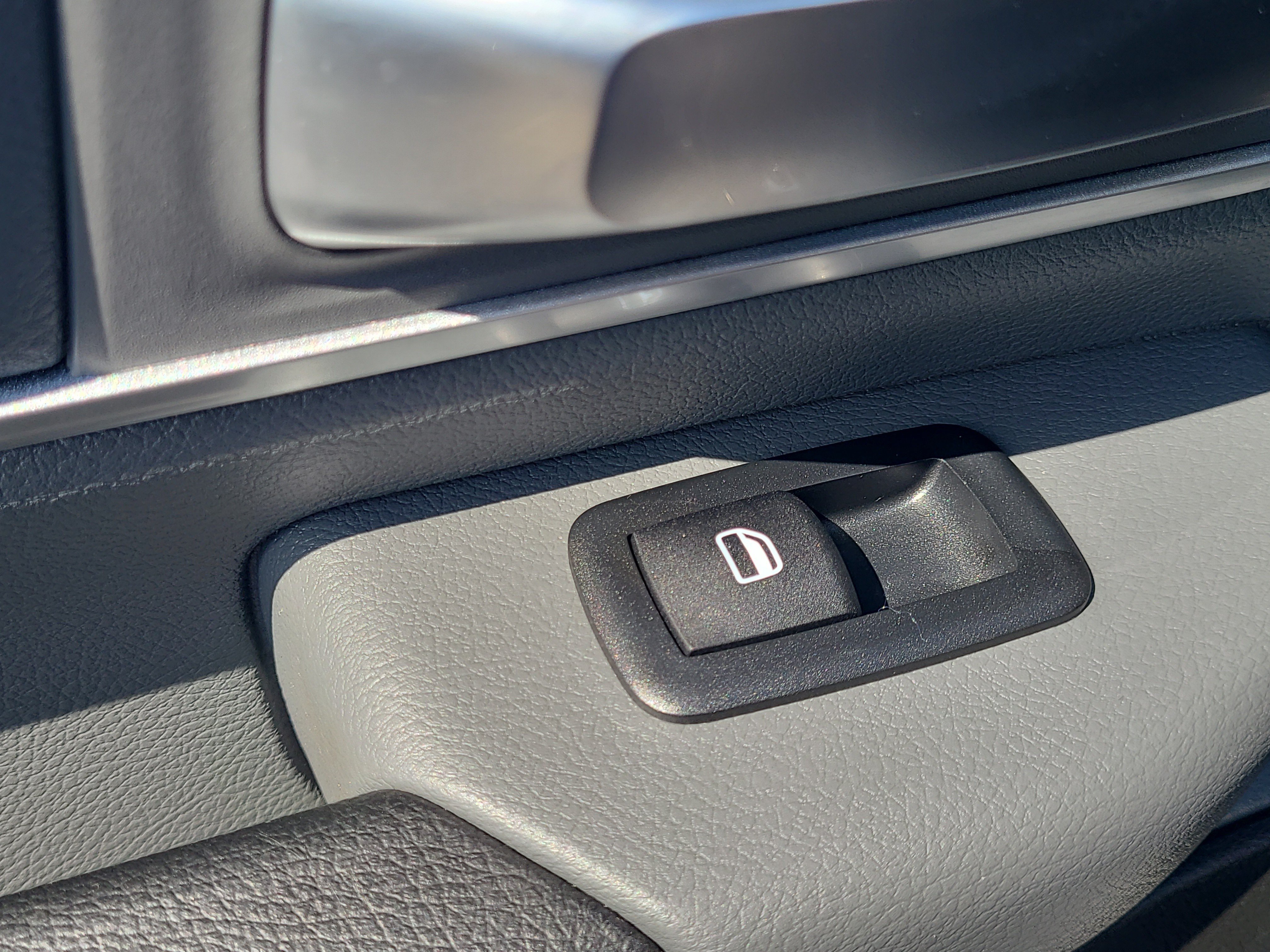 Used 2023 RAM 1500 Big Horn AWD/4WD image 13
