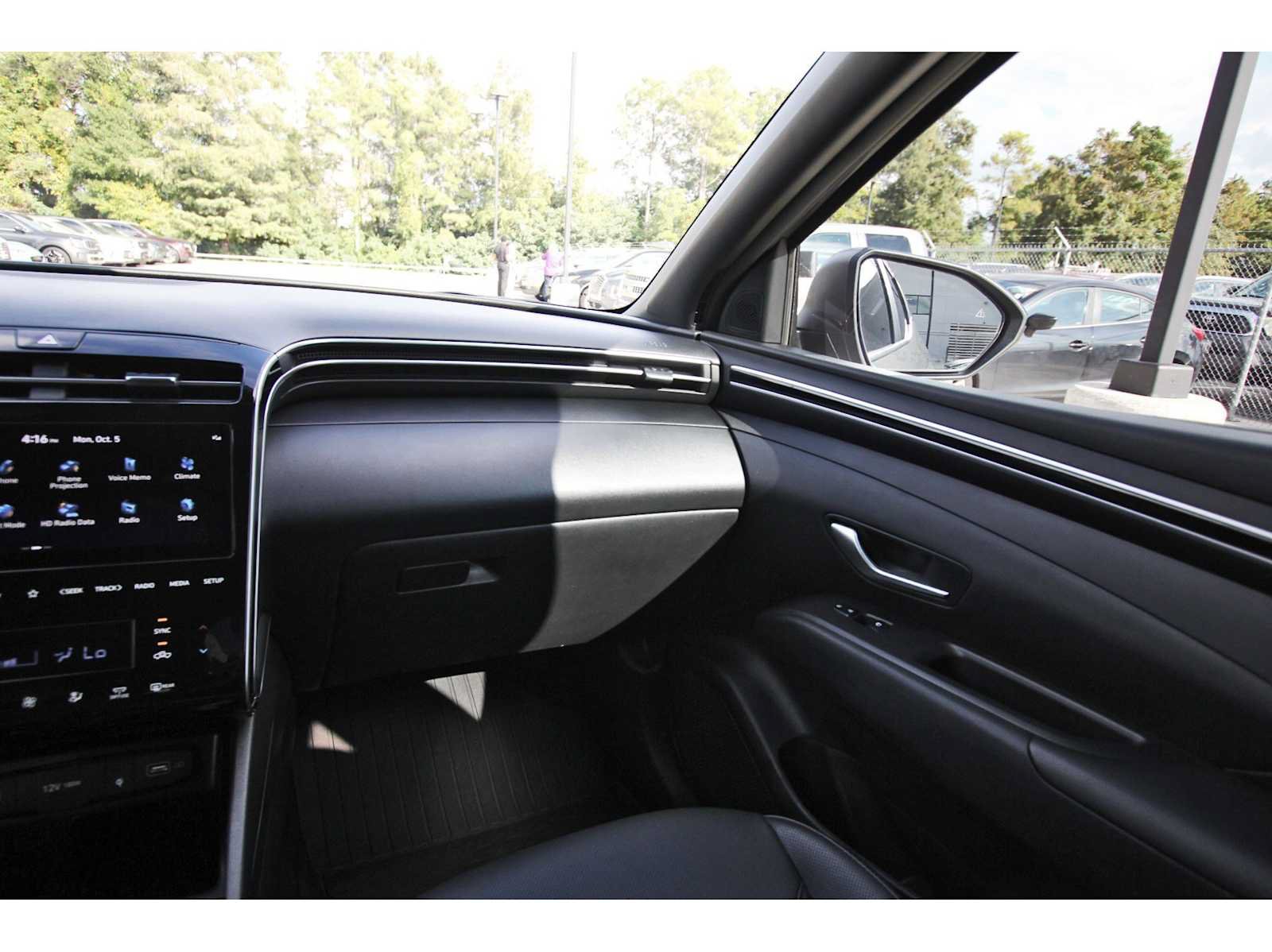 Used 2024 Hyundai Santa Cruz Night AWD/4WD image 8