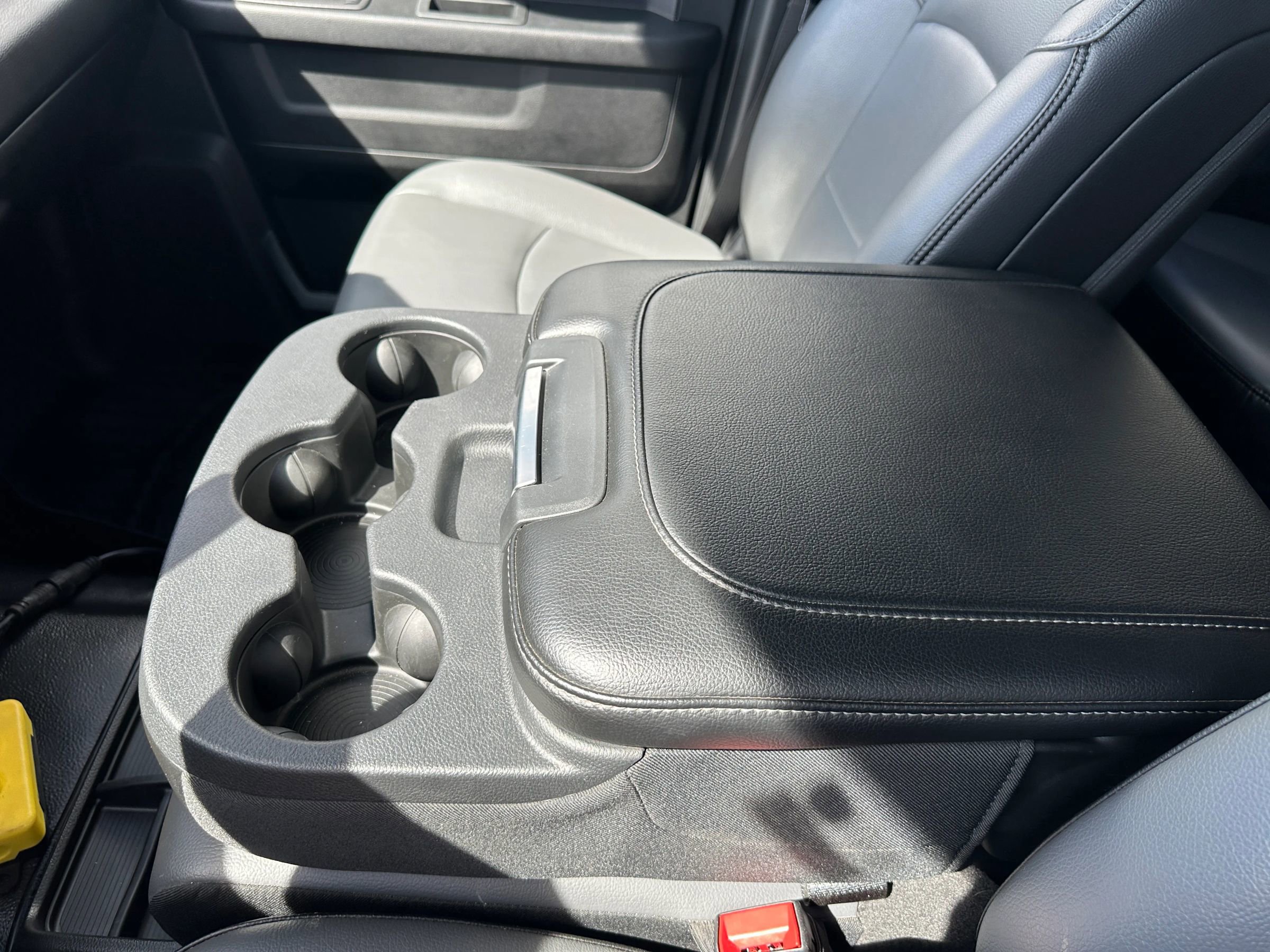 Used 2022 RAM 4500 Tradesman w/ Chrome Appearance Group image 26