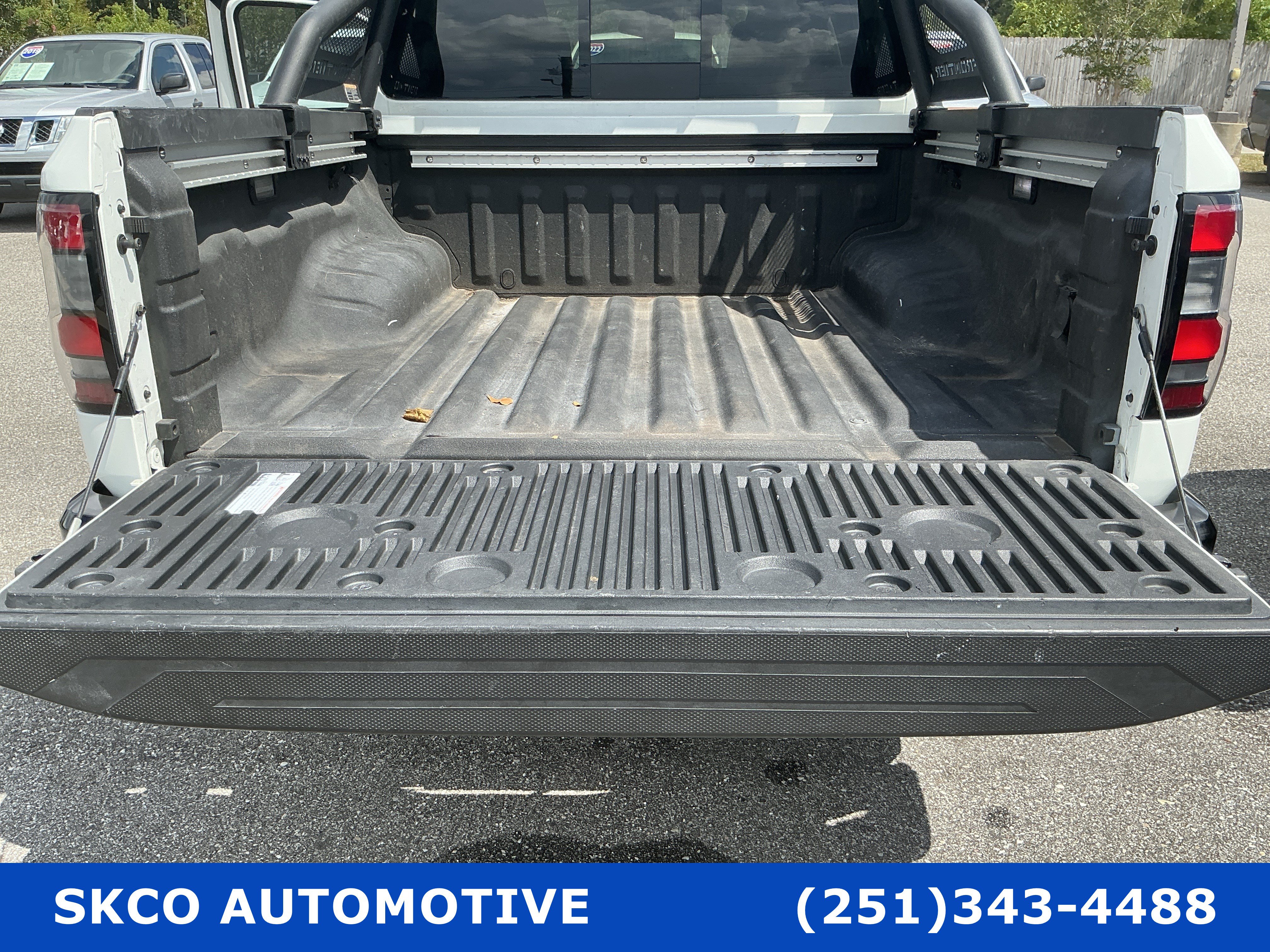 Used 2024 Nissan Frontier SV w/ Hardbody Edition AWD/4WD image 21