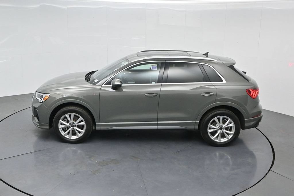 Used 2025 Audi Q3 2.0T Premium AWD/4WD image 53