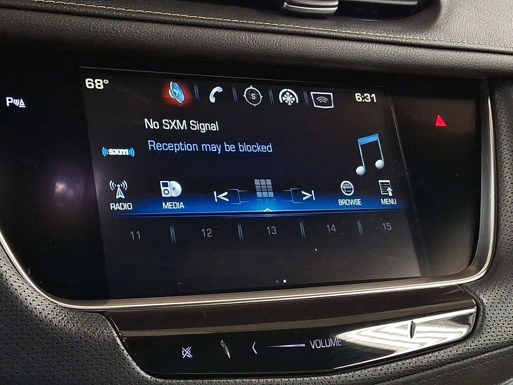 Used 2018 Cadillac XT5 AWD image 14