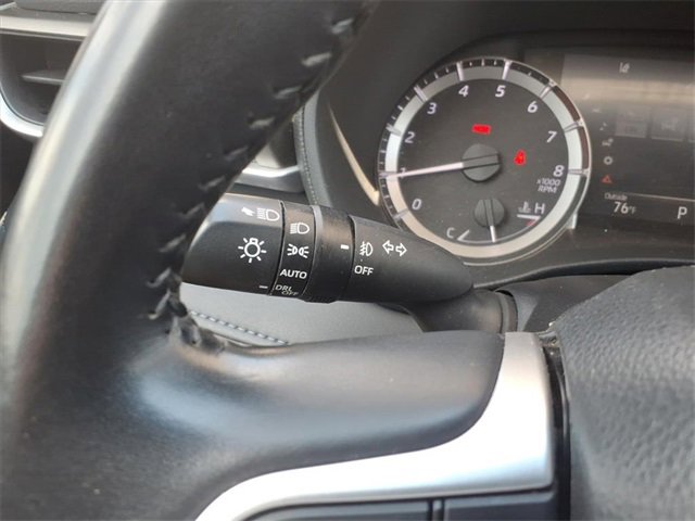 Used 2023 Toyota Highlander LE image 25