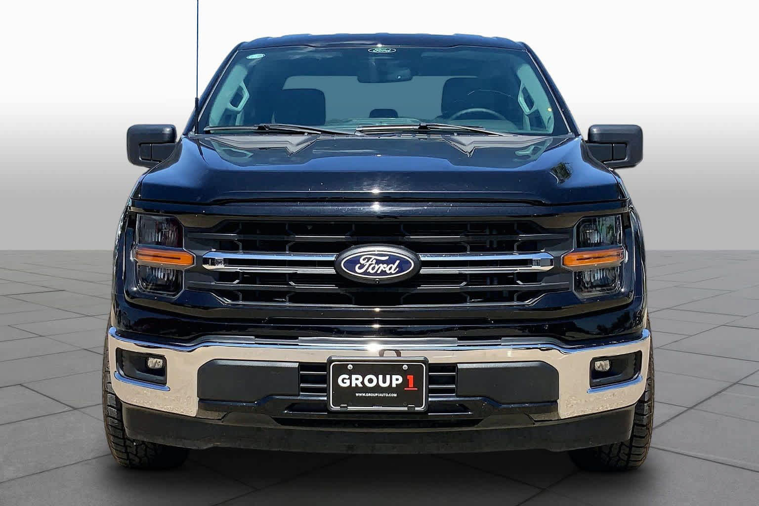 Used 2024 Ford F150 XLT w/ Mobile Office Package RWD image 4