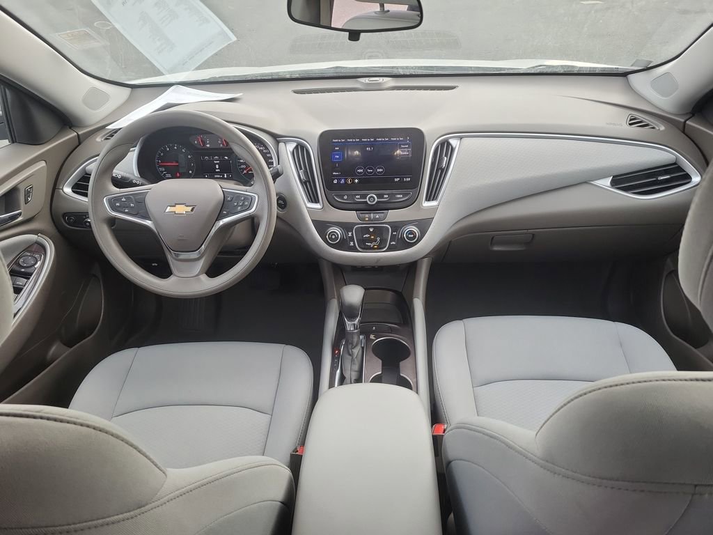 Used 2021 Chevrolet Malibu LS image 13