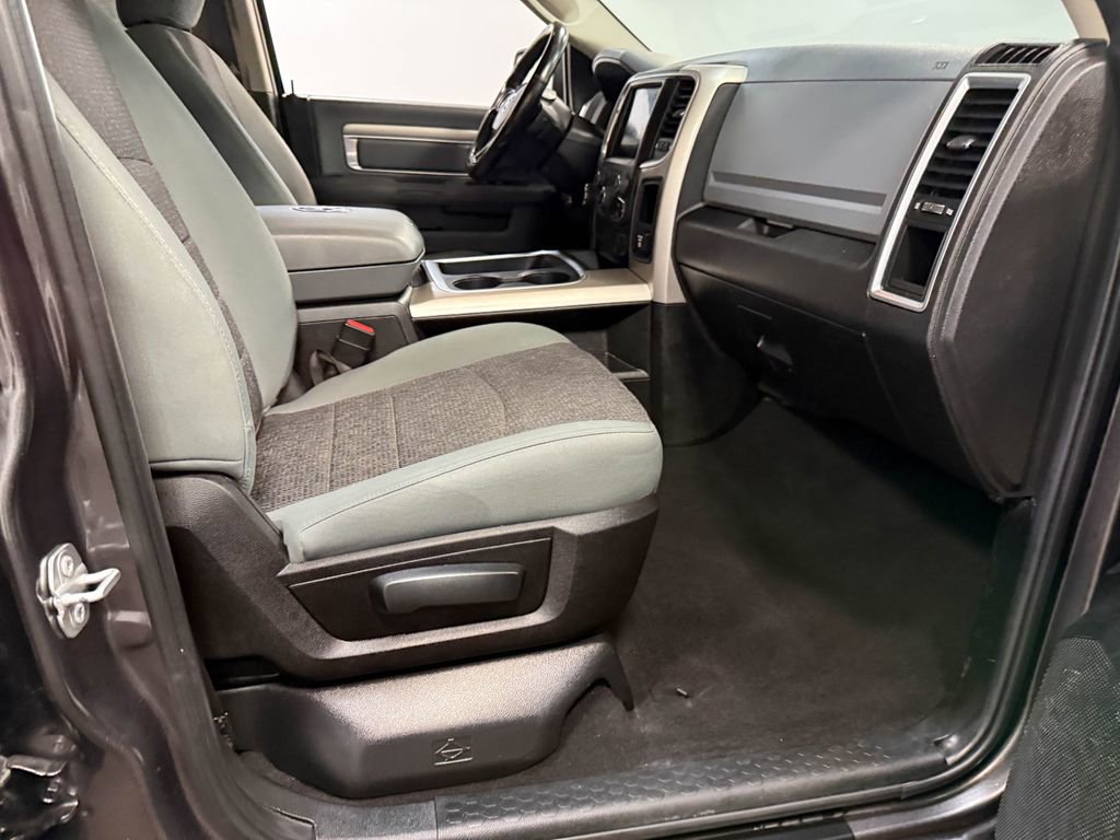 Used 2019 RAM 1500 Classic Warlock AWD/4WD image 64