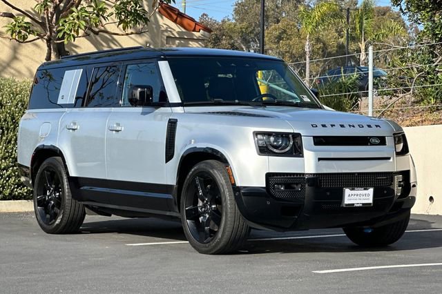 Certified 2023 Land Rover Defender 130 X-Dynamic SE image 7