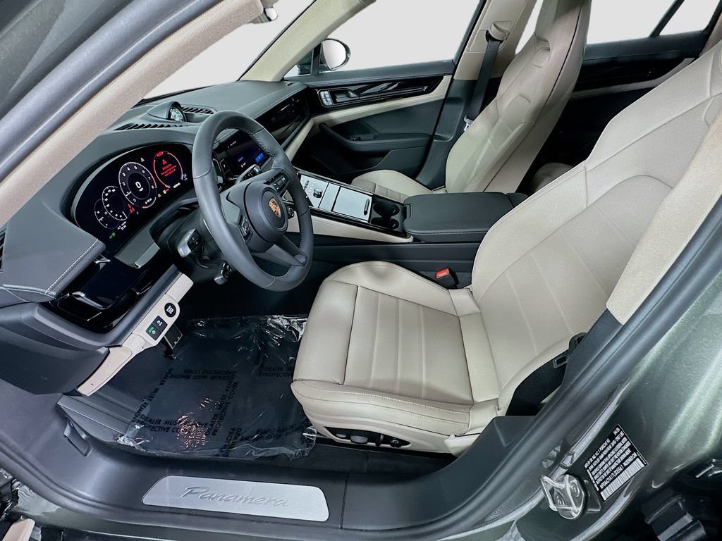 New 2026 Porsche Panamera RWD image 22