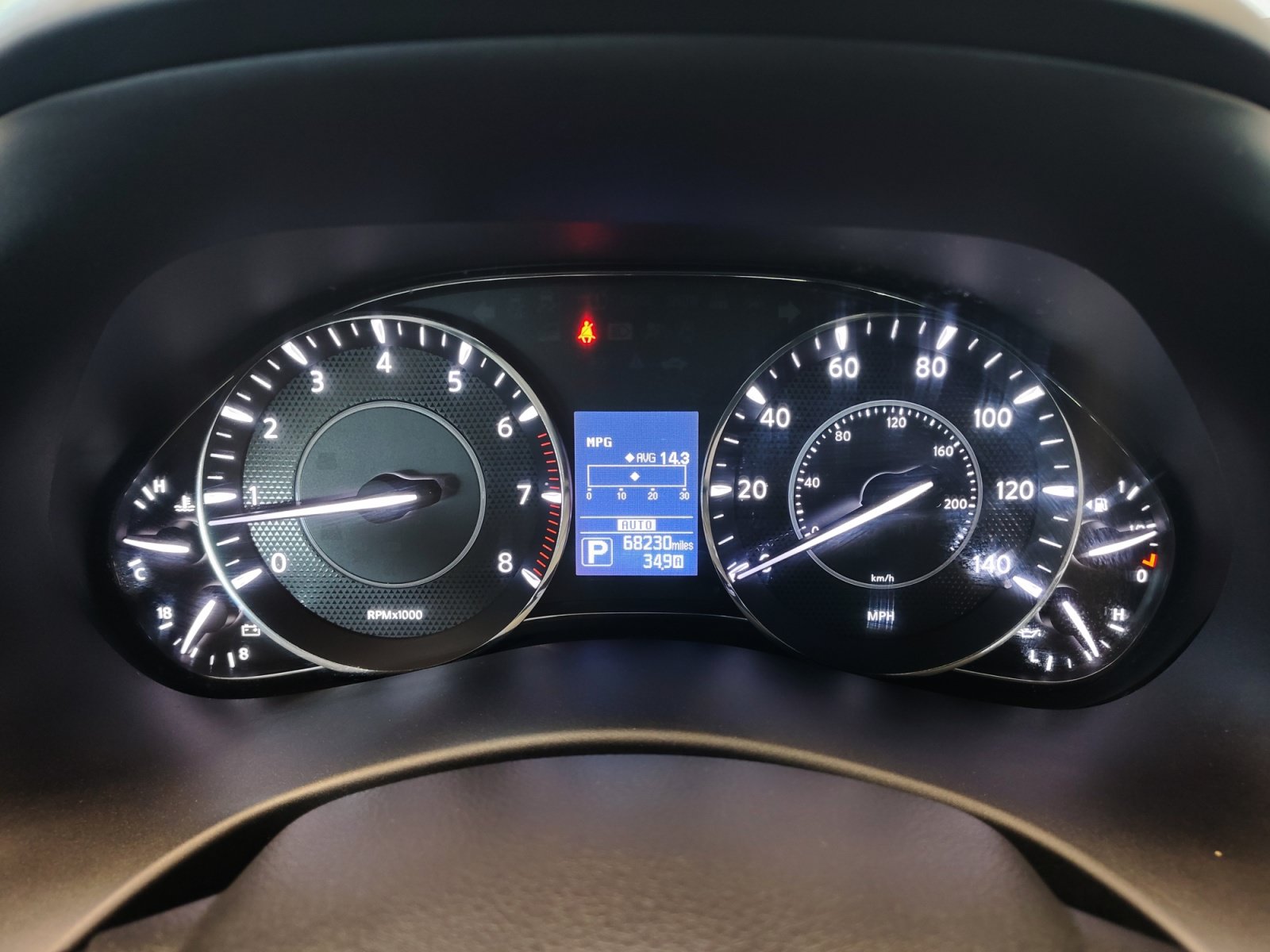 Used 2019 Nissan Armada Platinum w/ Captain's Chairs Package AWD/4WD image 23