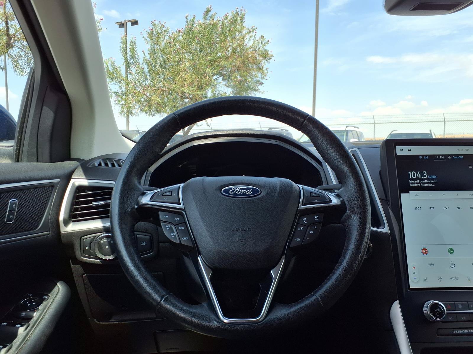 Used 2023 Ford Edge SEL AWD/4WD image 19