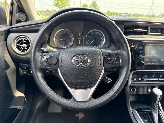 Used 2018 Toyota Corolla XSE FWD image 20
