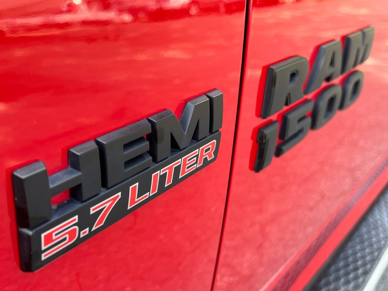 Used 2017 RAM 1500 Sport w/ Quick Order Package 26Q Night AWD/4WD image 11