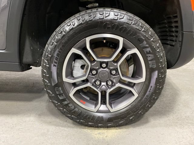 Used 2022 Jeep Grand Cherokee Trailhawk w/ Luxury Tech Group III AWD/4WD image 33