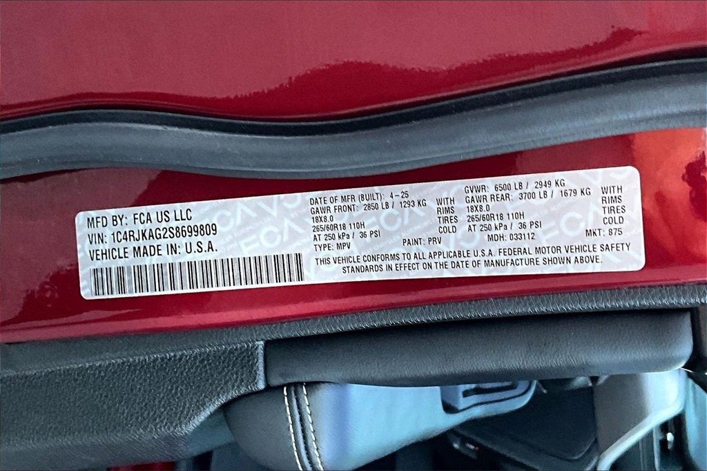 Used 2025 Jeep Grand Cherokee L Altitude image 33
