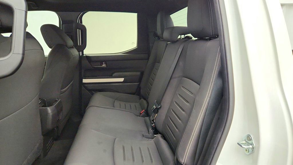 Used 2024 Toyota Tacoma TRD Sport AWD/4WD image 21